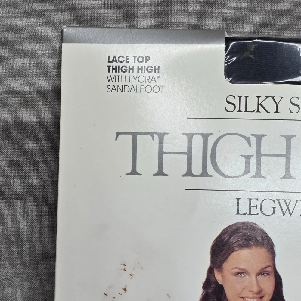 Kathie Lee Silky Sheer Thigh High Legwear Lace Top Lycra Black Size Plus‎
